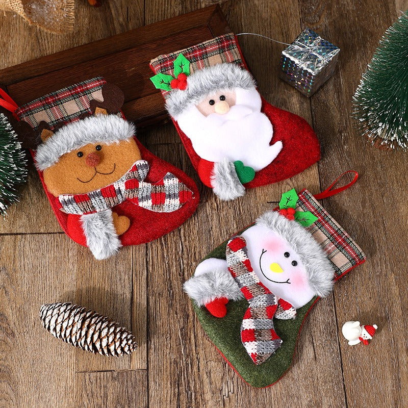 New Christmas Socks Christmas Decorations Retro Plush Christmas Socks Gift Bag