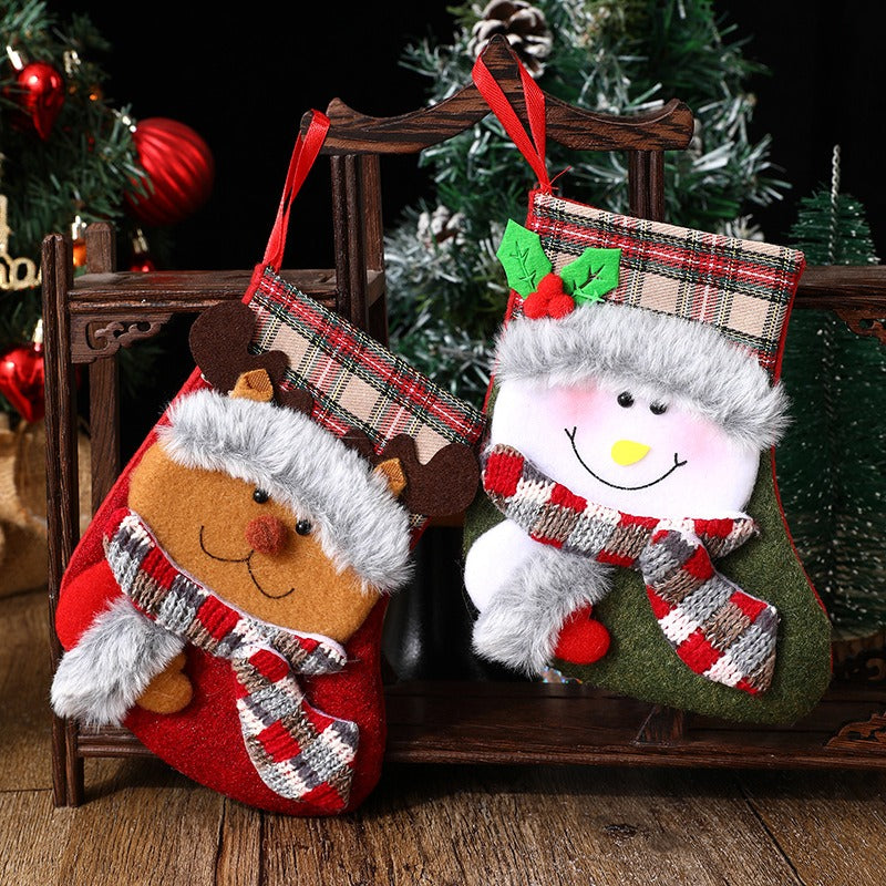 New Christmas Socks Christmas Decorations Retro Plush Christmas Socks Gift Bag