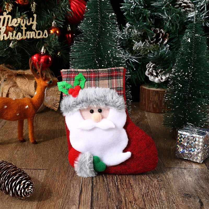 New Christmas Socks Christmas Decorations Retro Plush Christmas Socks Gift Bag