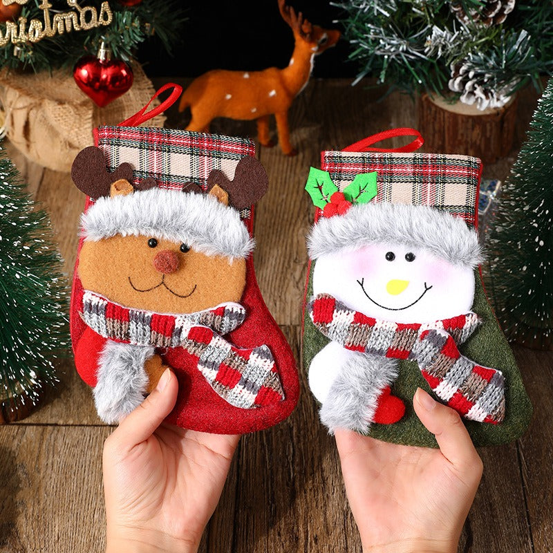 New Christmas Socks Christmas Decorations Retro Plush Christmas Socks Gift Bag