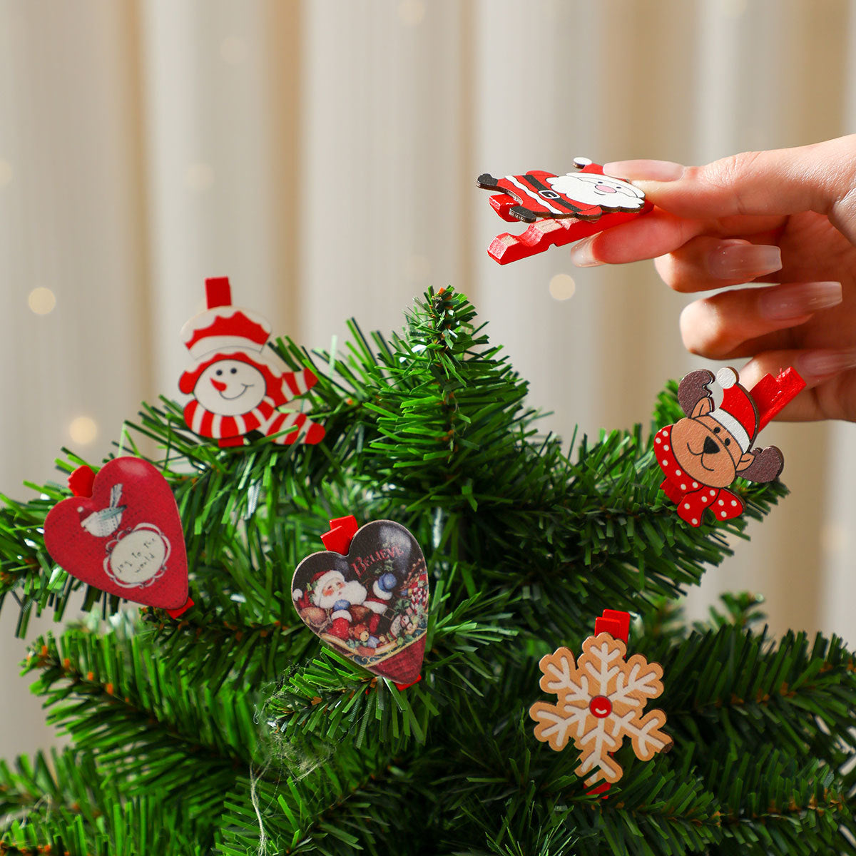 Christmas Wooden Cartoon Clip Christmas Day Decoration Accessories Home Photos Wall Scene Layout