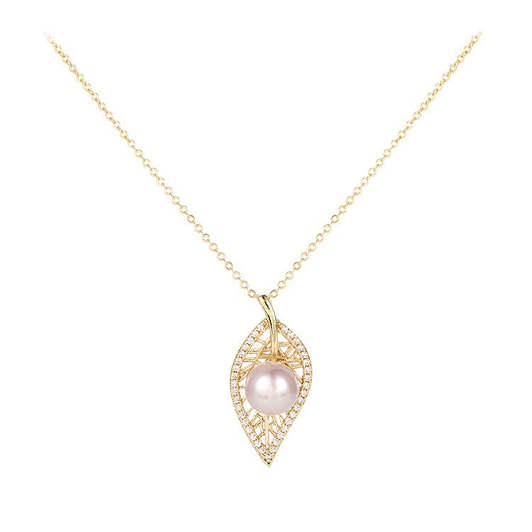 Leaf Necklace Women's Summer Light Luxury High end New Internet Celebrity Versatile Collar Chain Short Style