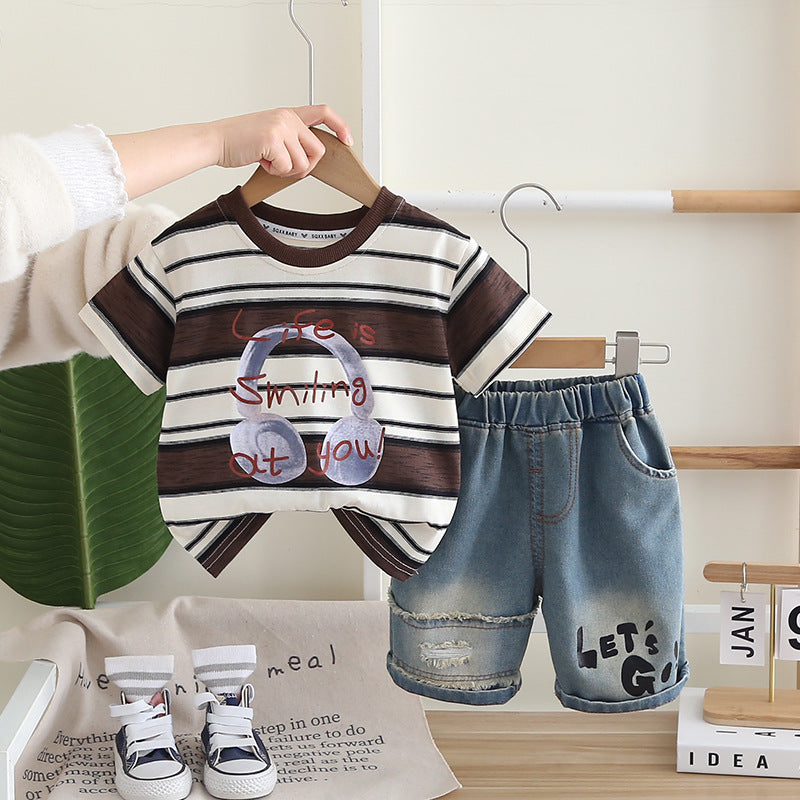 Earphone pattern short sleeved shirt shorts set