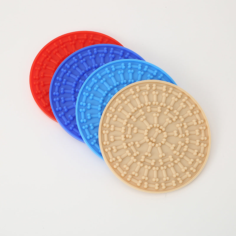 Silicone Feeding Mat with Suction Cup Pet Licking Pad Slow Feeding Mat Anti-Tip Slow Feeding Pad Round Cat Dog Licking Pad